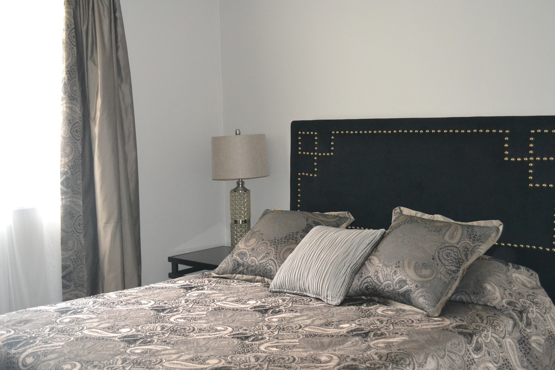 Custom-Made Seating, Sofa’s & Beds by Hearth Interiors